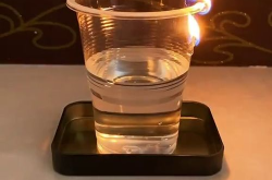 杯子没装满水烧焦了怎么办啊图片,意外烧焦的应急处理指南